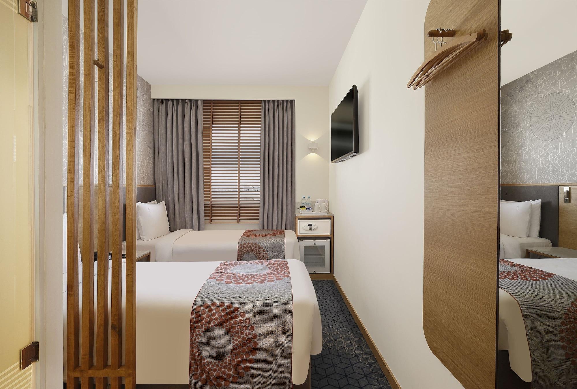 Holiday Inn Express Bengaluru Whitefield Itpl By Ihg Exterior foto