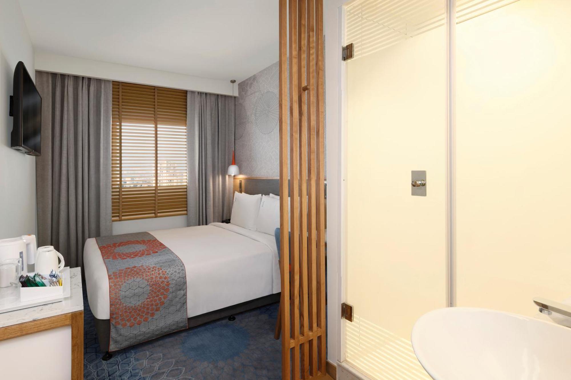 Holiday Inn Express Bengaluru Whitefield Itpl By Ihg Exterior foto