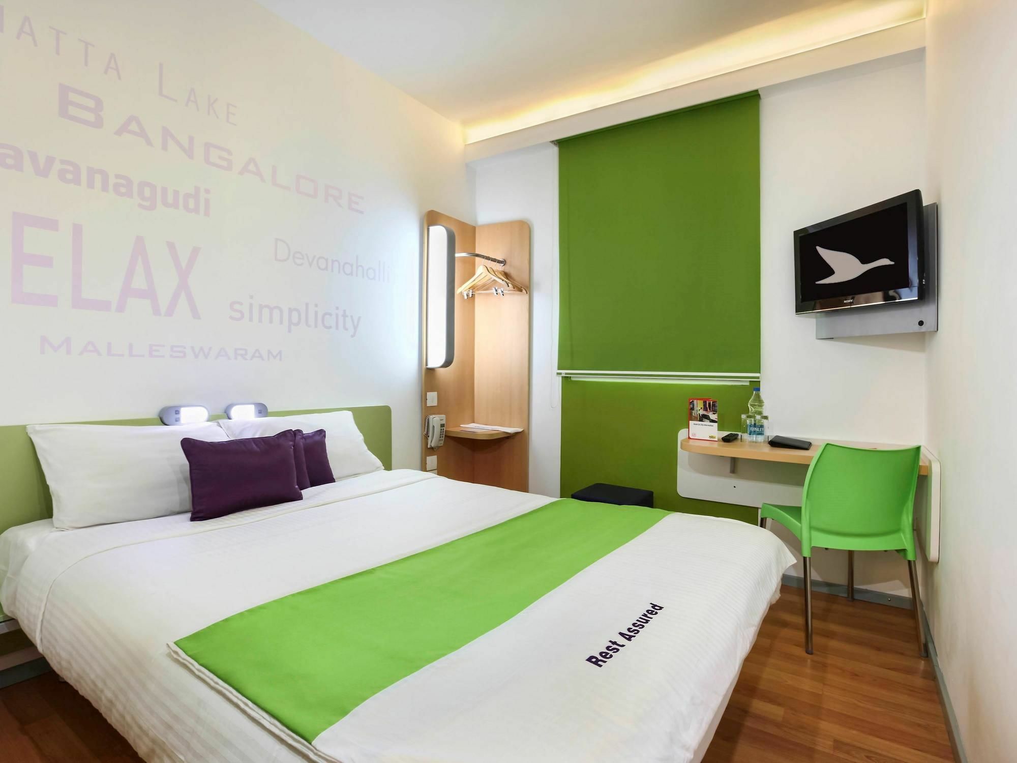 Holiday Inn Express Bengaluru Whitefield Itpl By Ihg Exterior foto